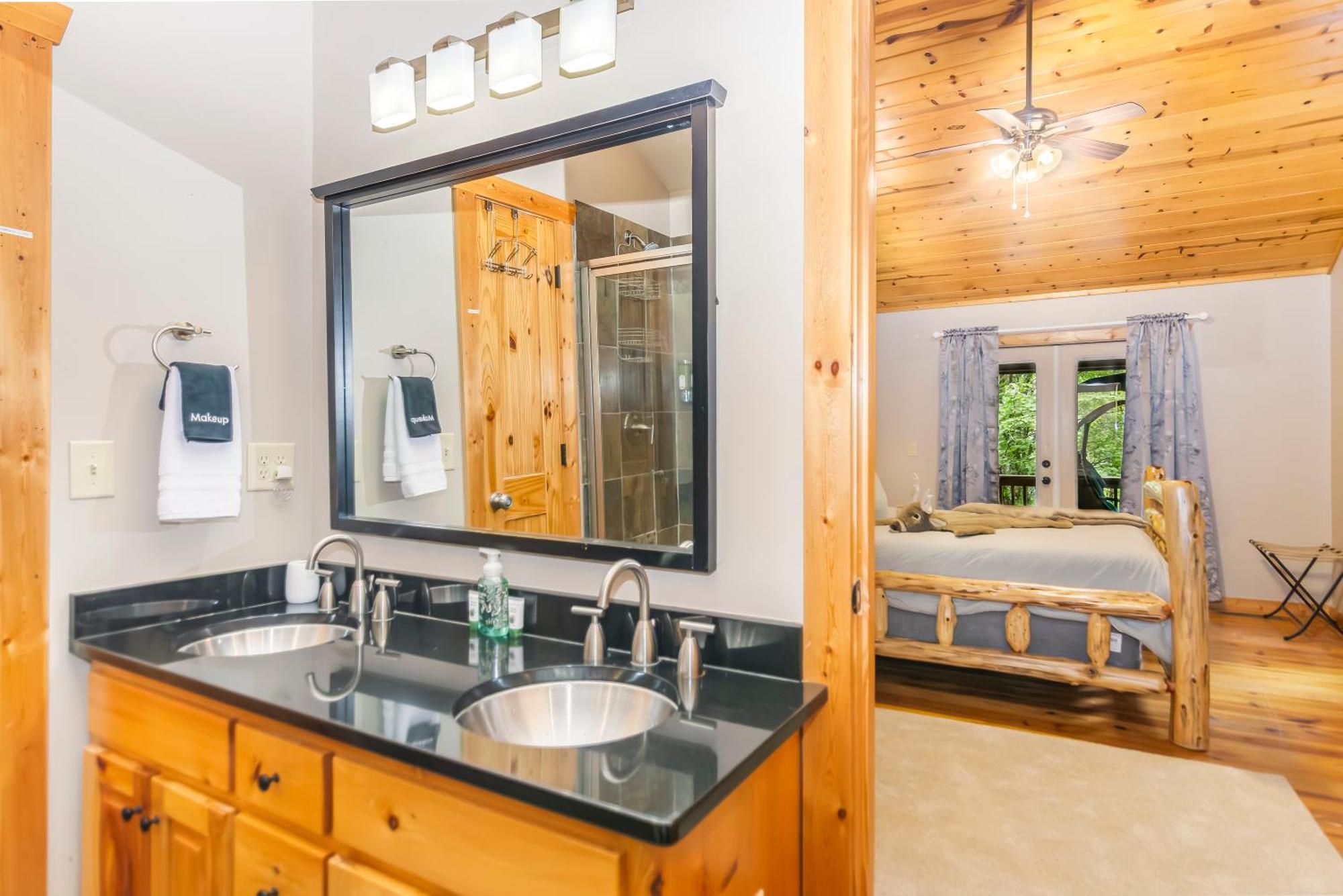 Amazing Creek View Cabin W/ Hot Tub, Firepit & Pool Table Эллиджей Экстерьер фото